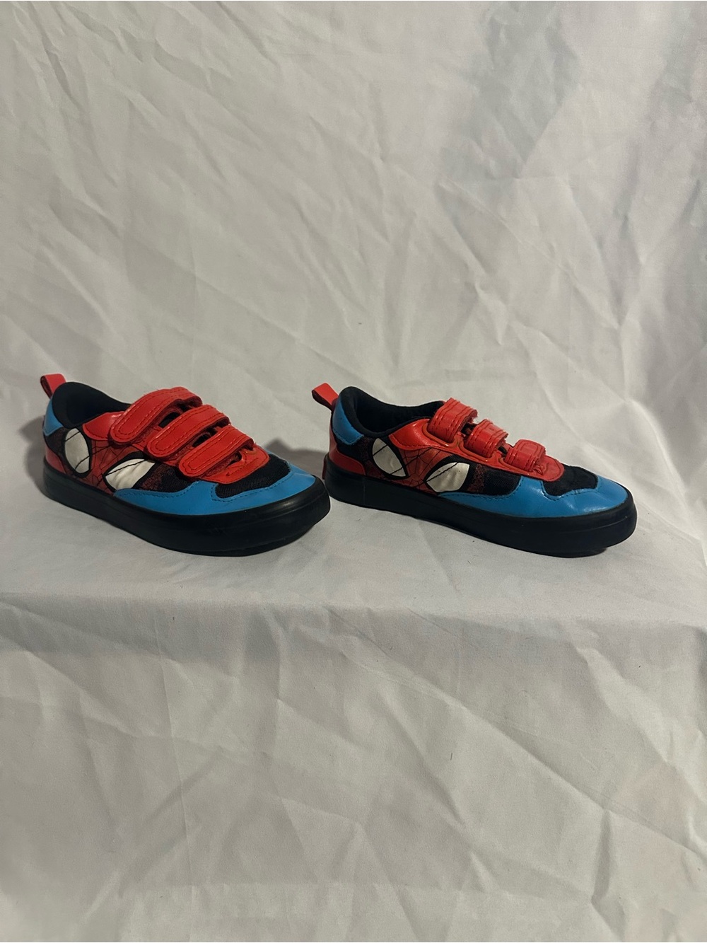 Marvel Red and Blue Kids Velcro Sneakers